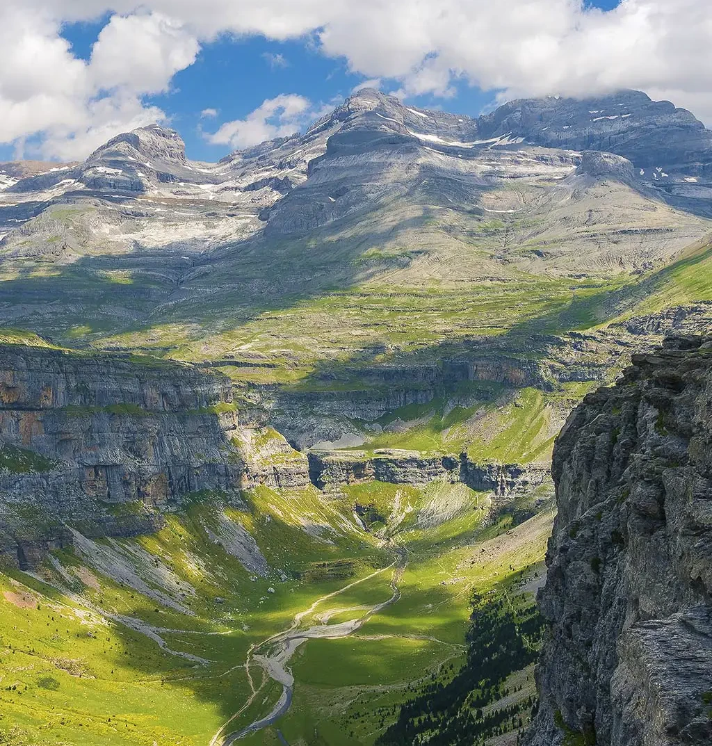 TREKKING PIRINEOS